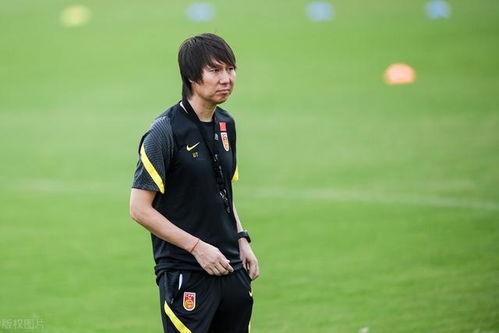 李铁爆料足球报道视频全集,足球报道视频全集深度解析 第2张 李铁爆料足球报道视频全集,足球报道视频全集深度解析 第2张